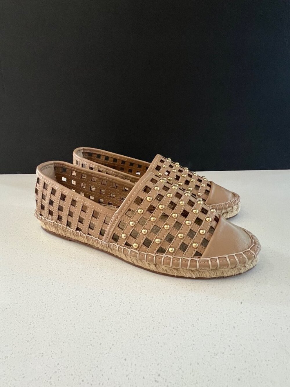 Cinq a sept Rochel Cage Studded beige Espadrille Cap Toe Flat size 38 - Picture 2 of 8